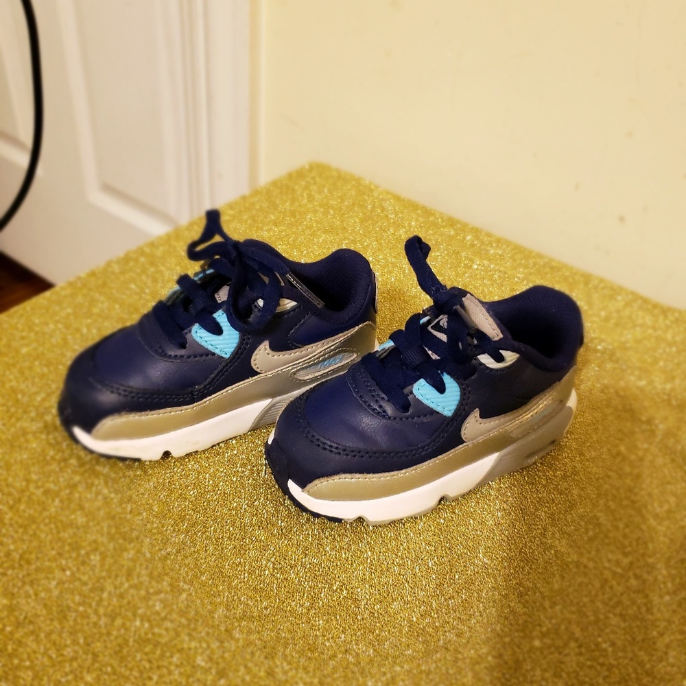 Infant Nike Air Max sneakers